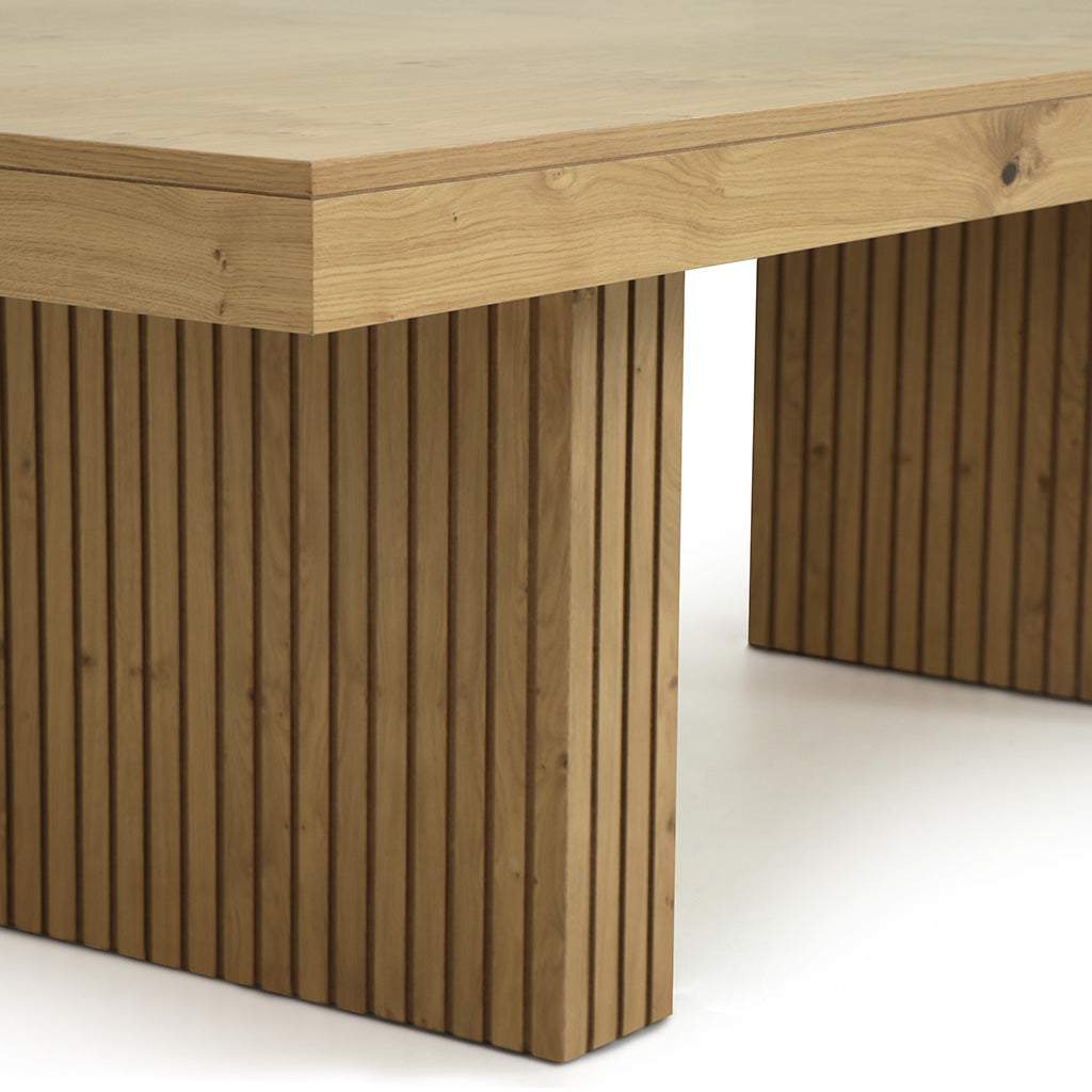 Tablea à manger rustique en bois