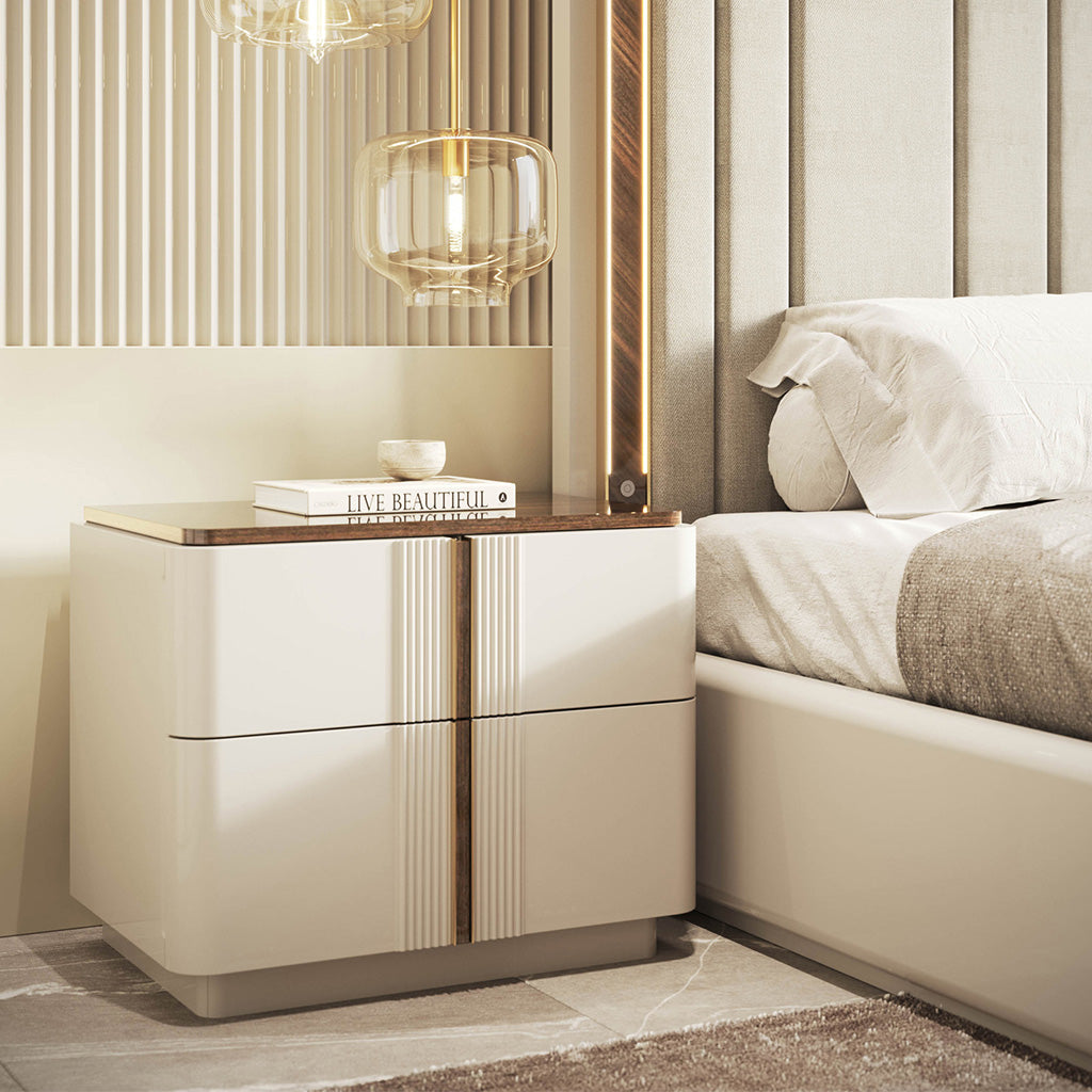 Table de chevet laque
